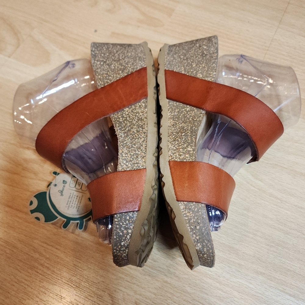 NWT Yokono Brown Leather Wedge Sandals Womens 9 Double Buckle Straps - Picture 10 of 16